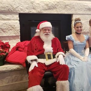 Meet your Posher, Luna